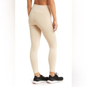 Alo Yoga Airlift Leggings